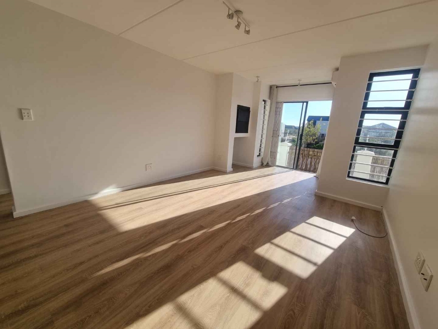 To Let 2 Bedroom Property for Rent in Burgundy Estate Western Cape